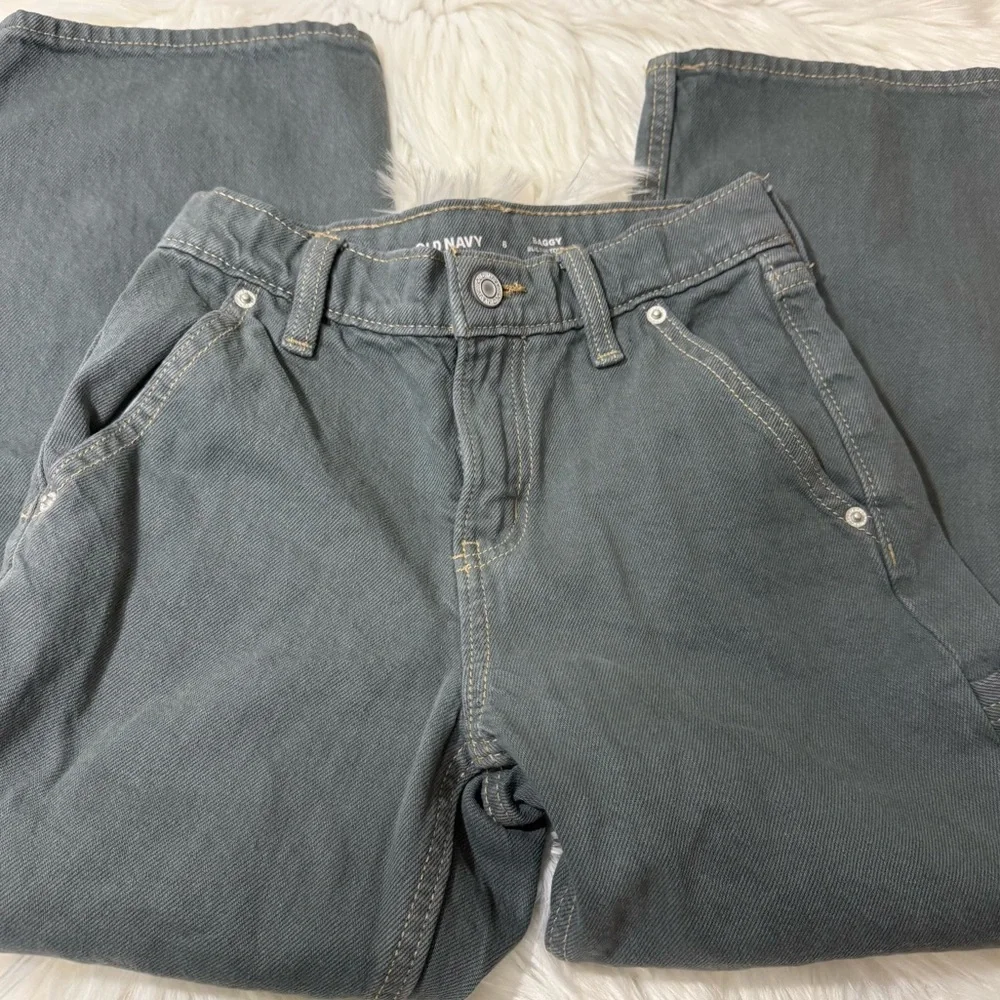 Old Navy Gray Baggy Jeans - Boys Size 8